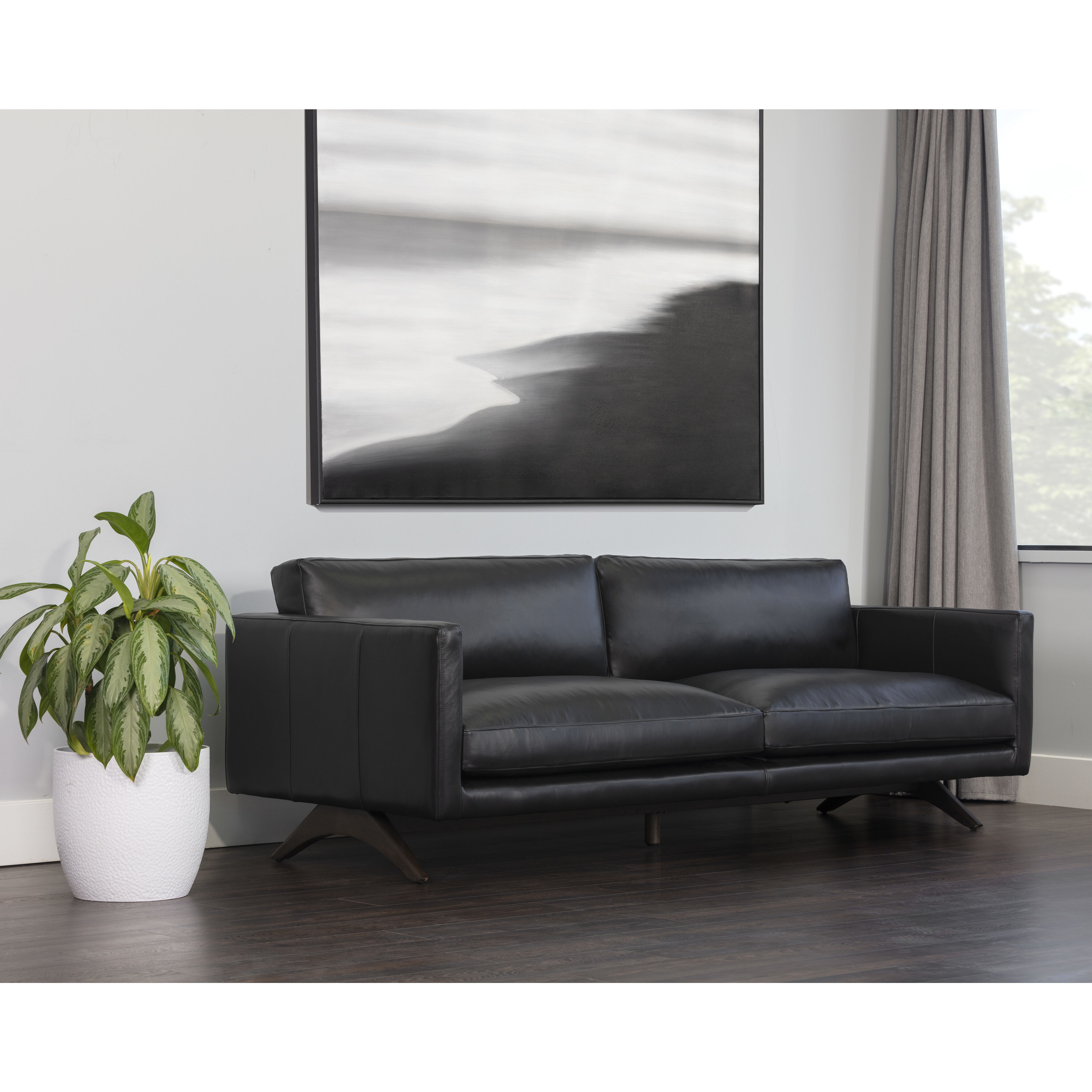 Rogers Cortina Black Leather Sofa